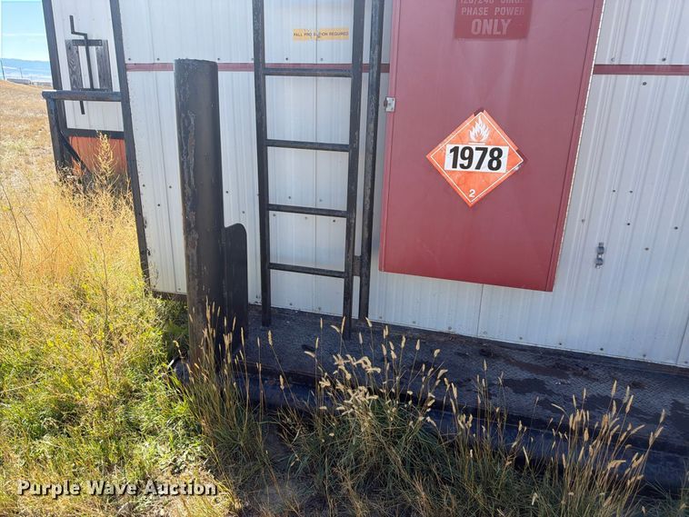 image for item EW2262 Roadway Trailers Wellsite skid mounted living quarters