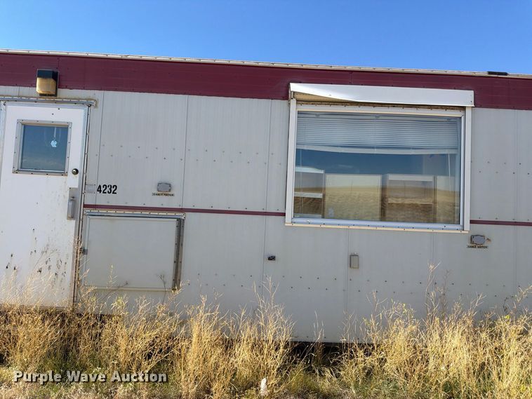 image for item EW2265 Denille Industries ENG-GEO-4232 skid mounted living quarters