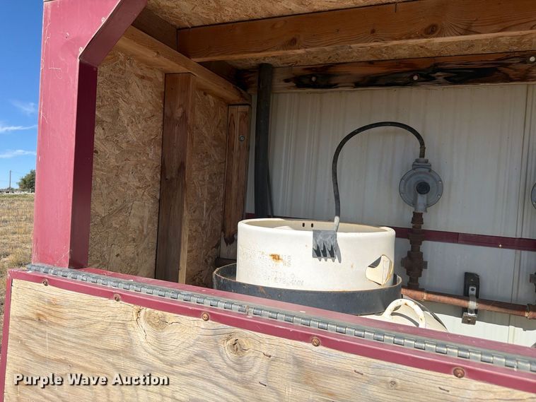 image for item EW2265 Denille Industries ENG-GEO-4232 skid mounted living quarters