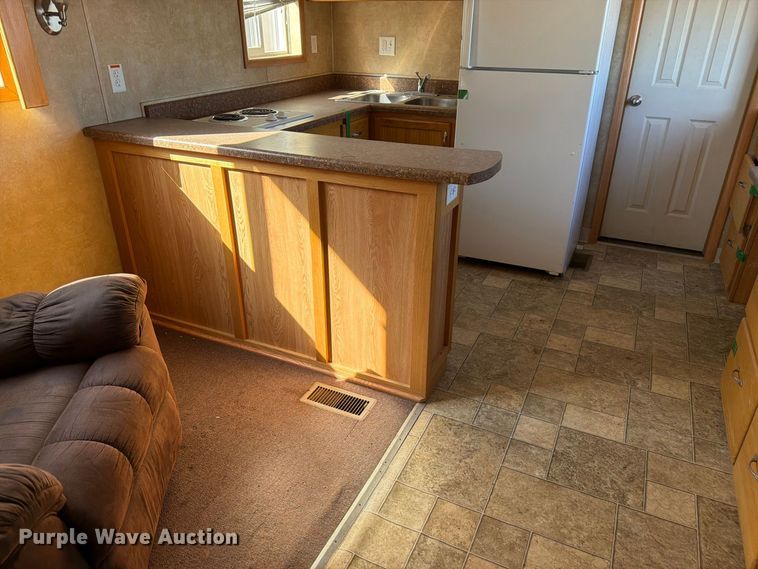image for item EW2267 Teton Buildings skid mounted living quarters