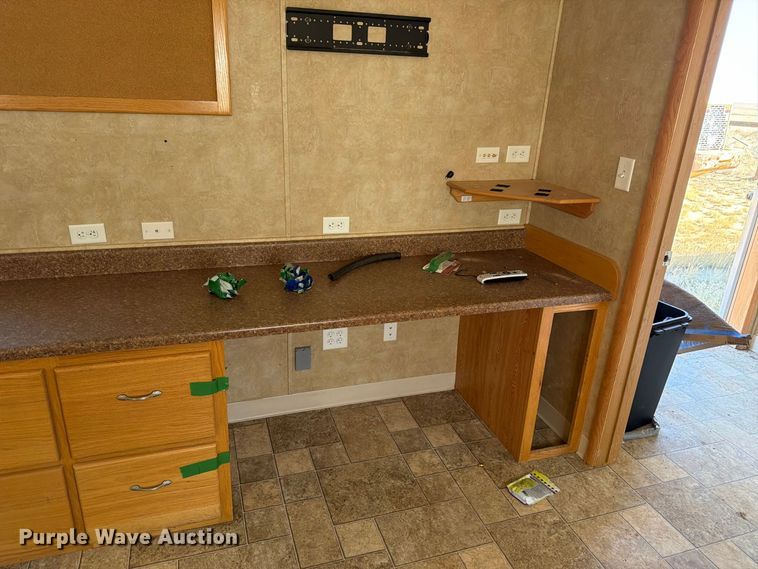 image for item EW2267 Teton Buildings skid mounted living quarters
