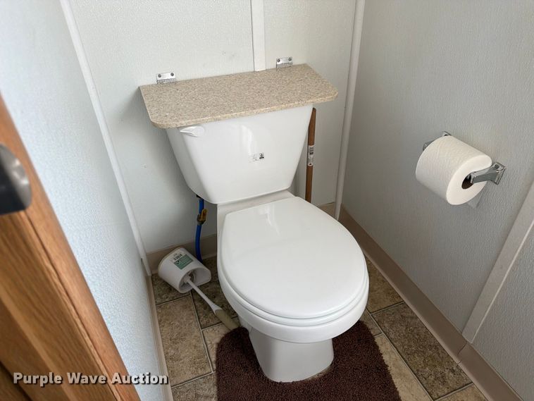image for item EW2267 Teton Buildings skid mounted living quarters