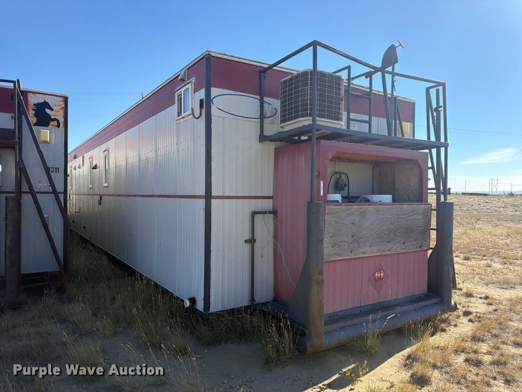 image for item EW2269 Auburn FNG/GEO-4250 skid mounted living quarters