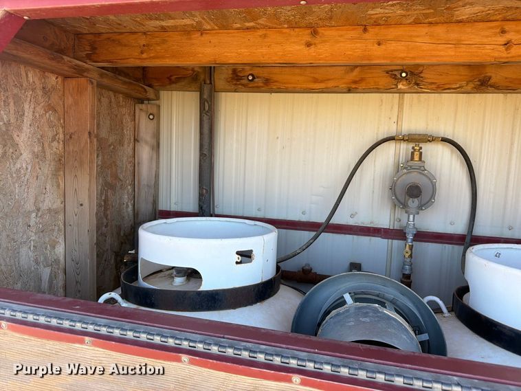 image for item EW2269 Auburn FNG/GEO-4250 skid mounted living quarters