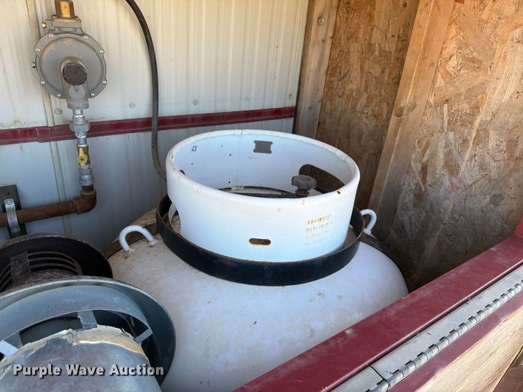image for item EW2269 Auburn FNG/GEO-4250 skid mounted living quarters