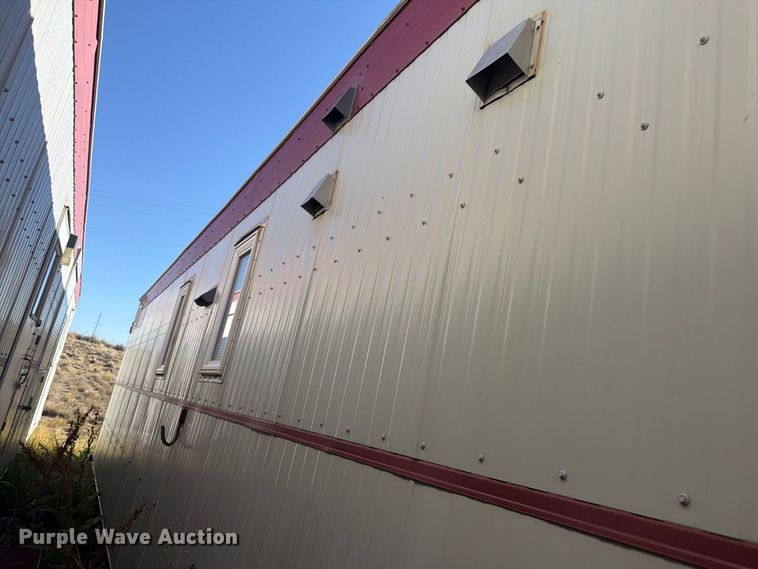 image for item EW2269 Auburn FNG/GEO-4250 skid mounted living quarters