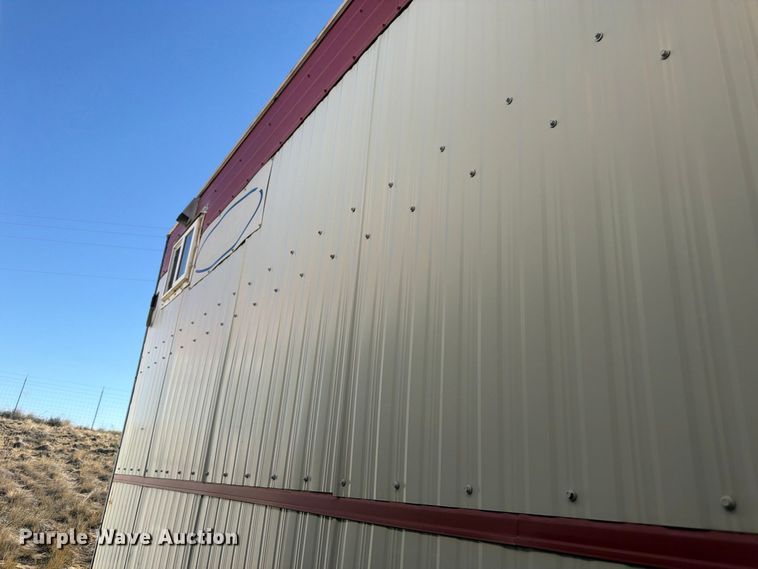 image for item EW2269 Auburn FNG/GEO-4250 skid mounted living quarters