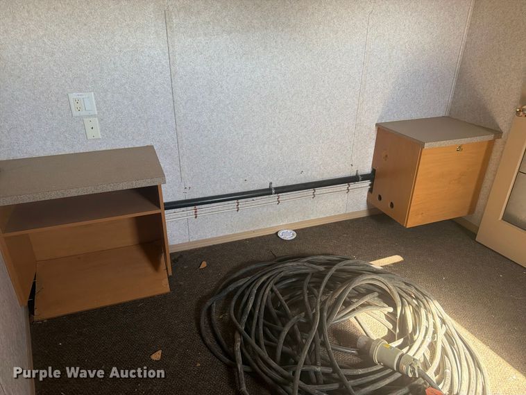 image for item EW2270 Auburn 4311-GEOLOGIST/ENGINEER skid mounted office
