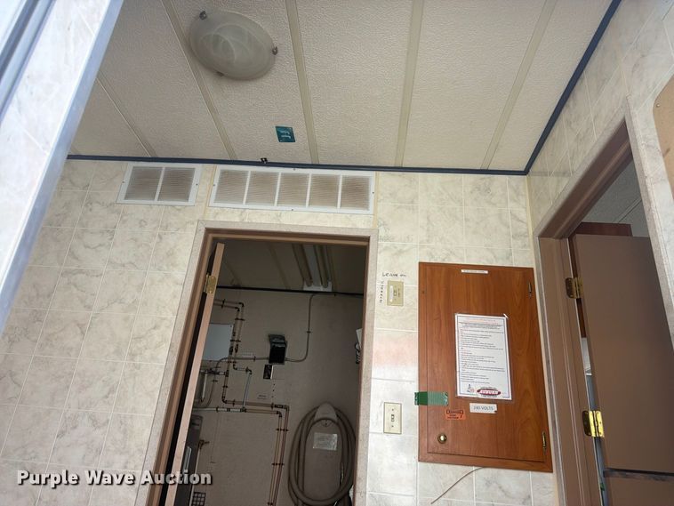 image for item EW2271 Auburn Wellsite skid mounted living quarters
