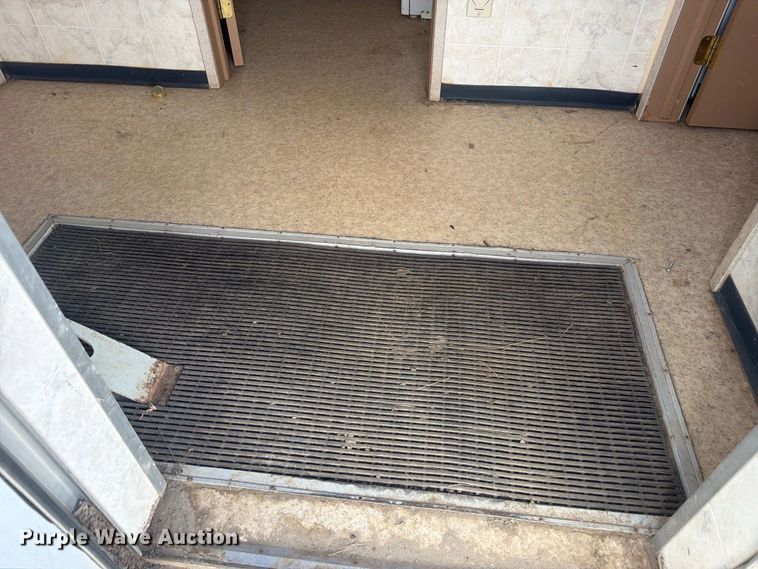 image for item EW2271 Auburn Wellsite skid mounted living quarters