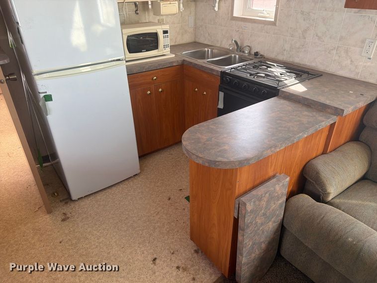 image for item EW2271 Auburn Wellsite skid mounted living quarters