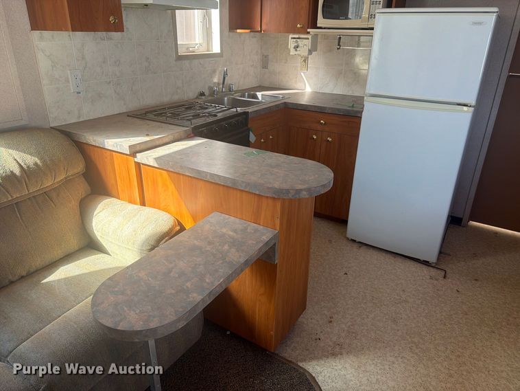 image for item EW2271 Auburn Wellsite skid mounted living quarters