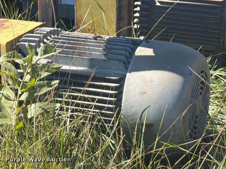 image for item EW2279 Baker SPD. mud pump