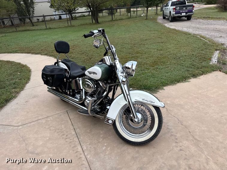 image for item EW4357 2001 Harley Davidson Heritage motorcycle