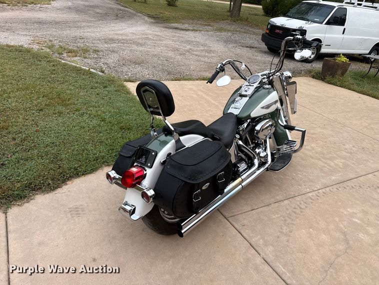 image for item EW4357 2001 Harley Davidson Heritage motorcycle