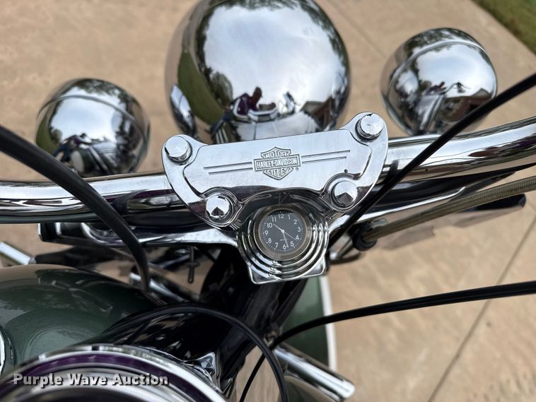 image for item EW4357 2001 Harley Davidson Heritage motorcycle