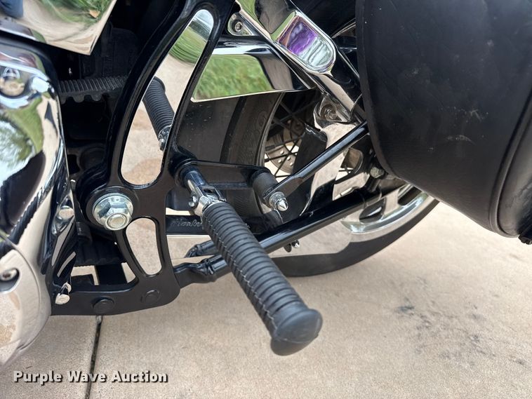 image for item EW4357 2001 Harley Davidson Heritage motorcycle