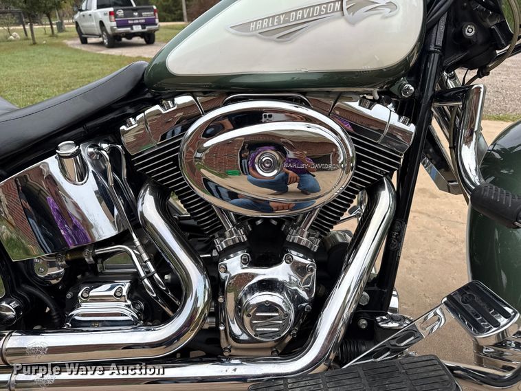 image for item EW4357 2001 Harley Davidson Heritage motorcycle
