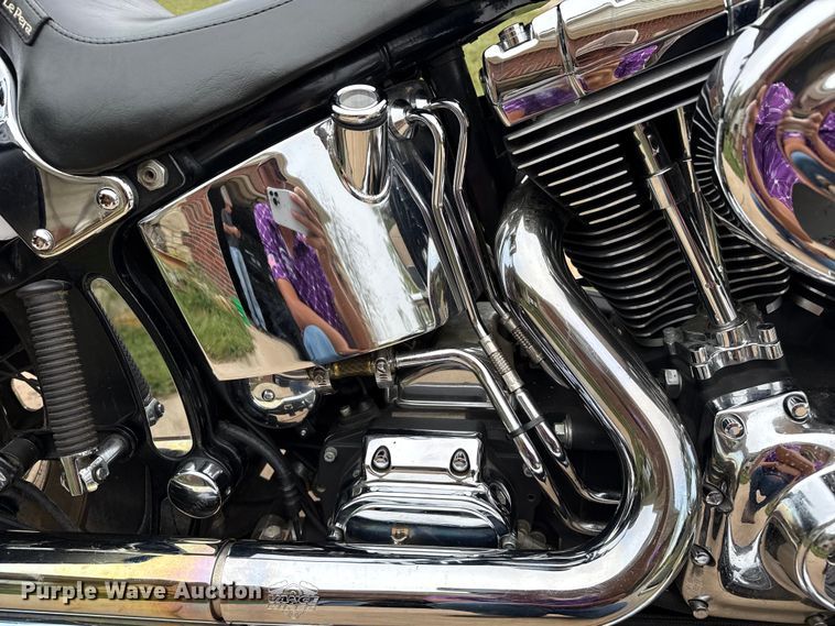 image for item EW4357 2001 Harley Davidson Heritage motorcycle