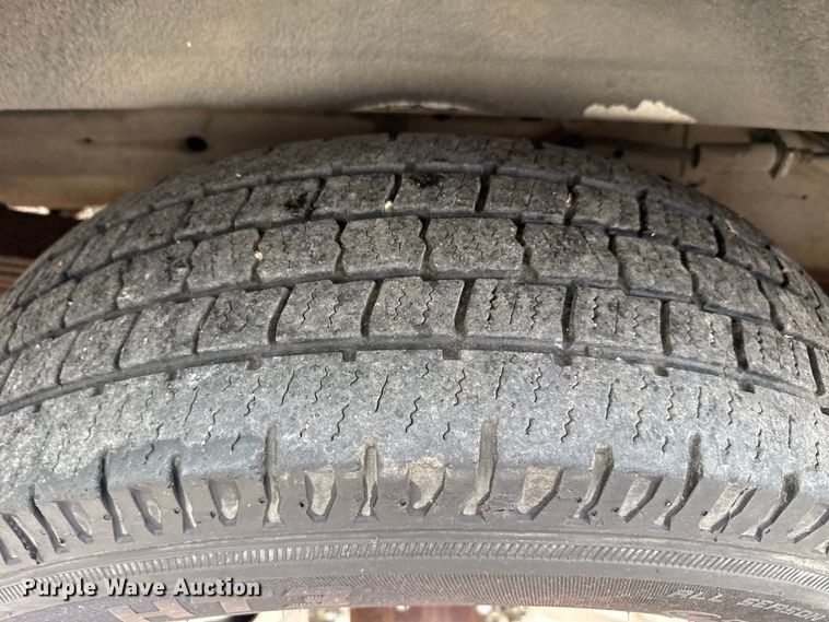 image for item EW4359 2003 GMC Savana 3500 van
