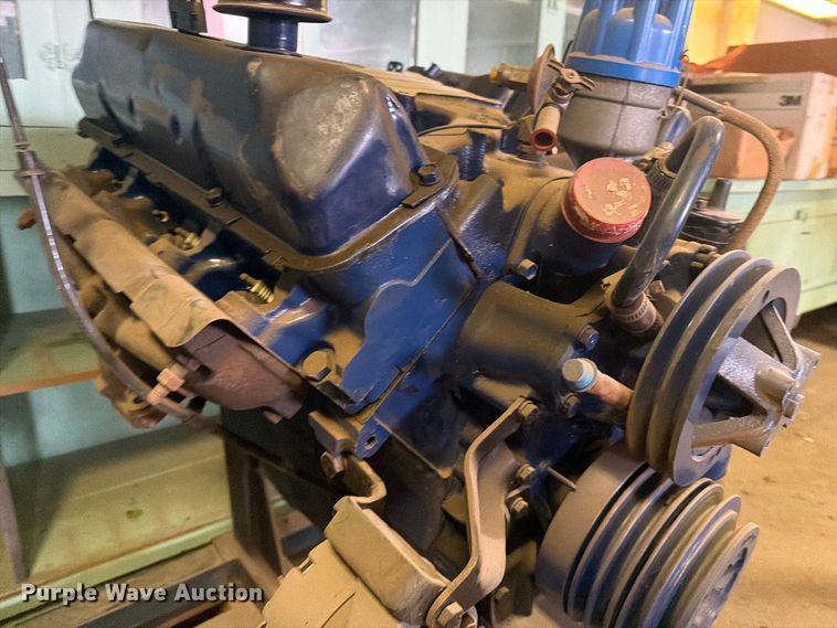 image for item EW4372 1965 Ford engine