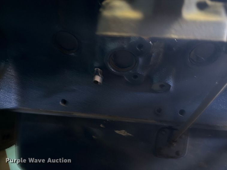 image for item EW4372 1965 Ford engine