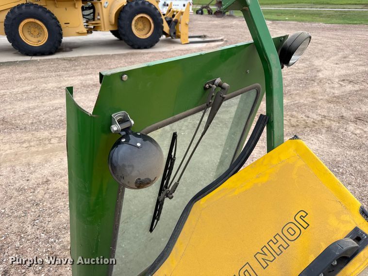 image for item EW4391 John Deere F935 mower cab kit