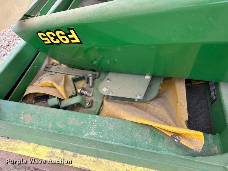 image for item EW4391 John Deere F935 mower cab kit