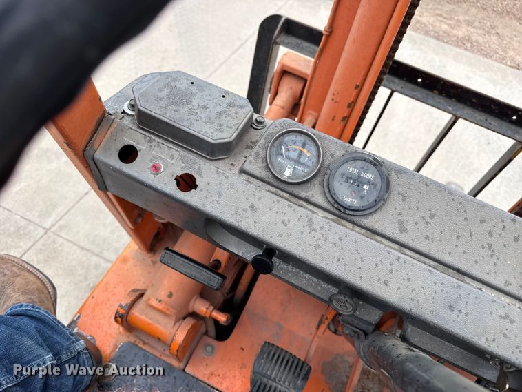image for item EW4392 1999 Toyota FG18 forklift