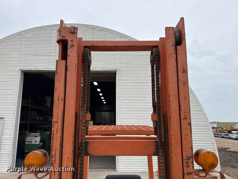 image for item EW4392 1999 Toyota FG18 forklift