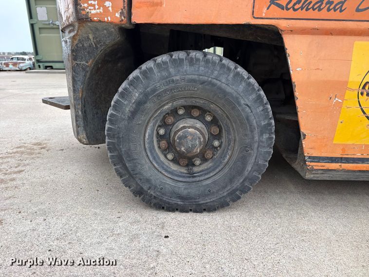image for item EW4392 1999 Toyota FG18 forklift
