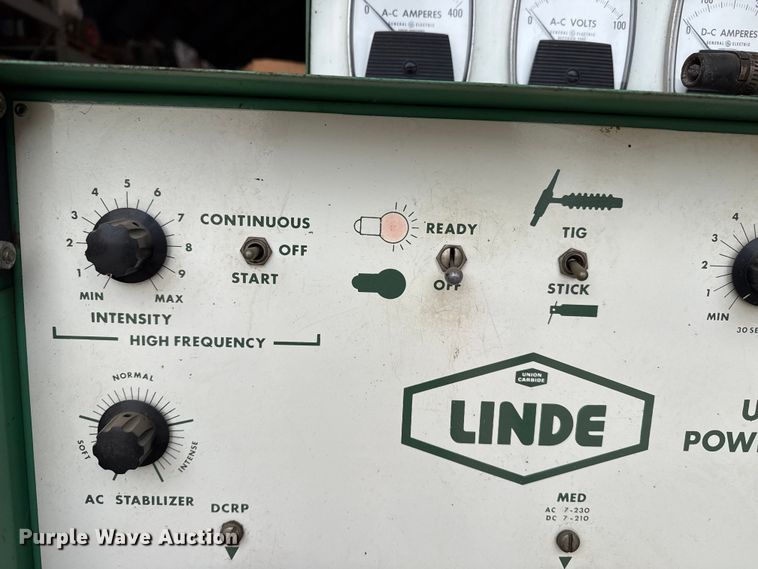 image for item EW4393 Linde UCC-305 welder