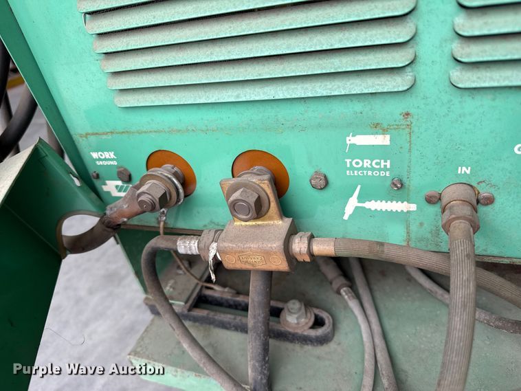 image for item EW4393 Linde UCC-305 welder
