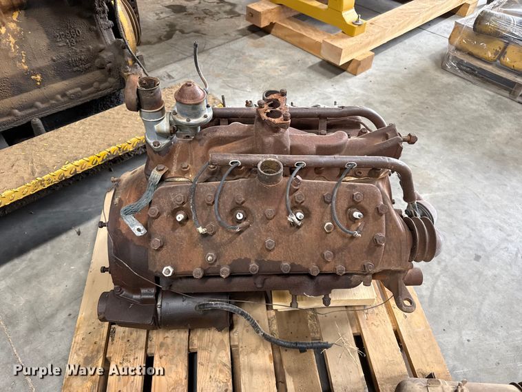 image for item EW4406 Ford engine