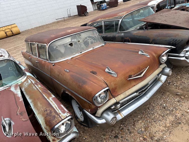 image for item EW4473 Chevrolet sedan
