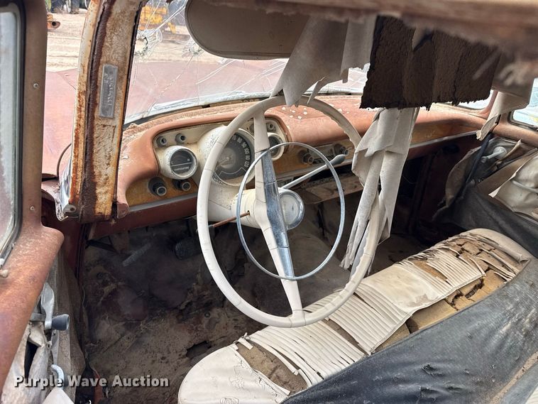 image for item EW4473 Chevrolet sedan