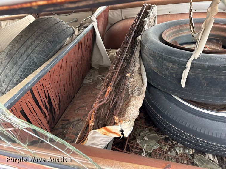 image for item EW4473 Chevrolet sedan