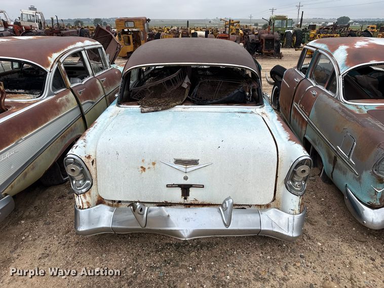 image for item EW4476 Chevrolet Belair sedan