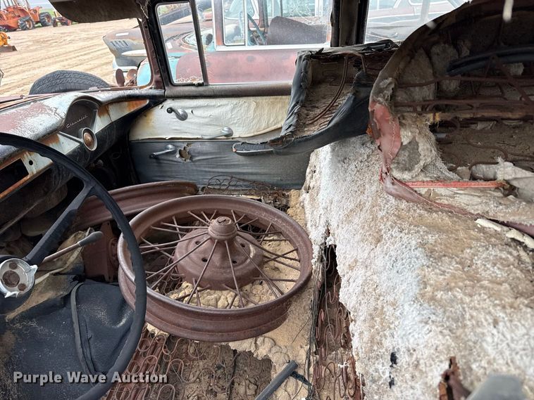 image for item EW4476 Chevrolet Belair sedan