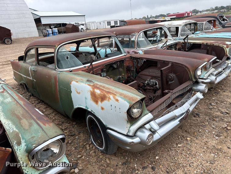 image for item EW4478 Chevrolet sedan