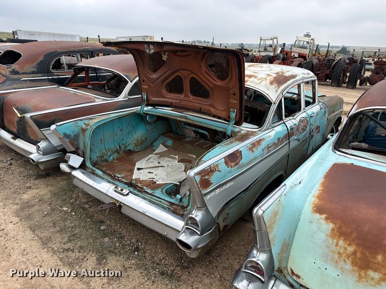 image for item EW4480 Chevrolet sedan