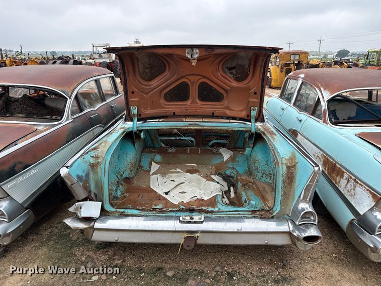 image for item EW4480 Chevrolet sedan