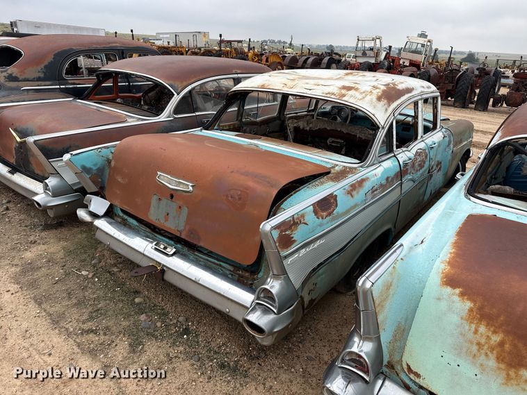image for item EW4480 Chevrolet sedan