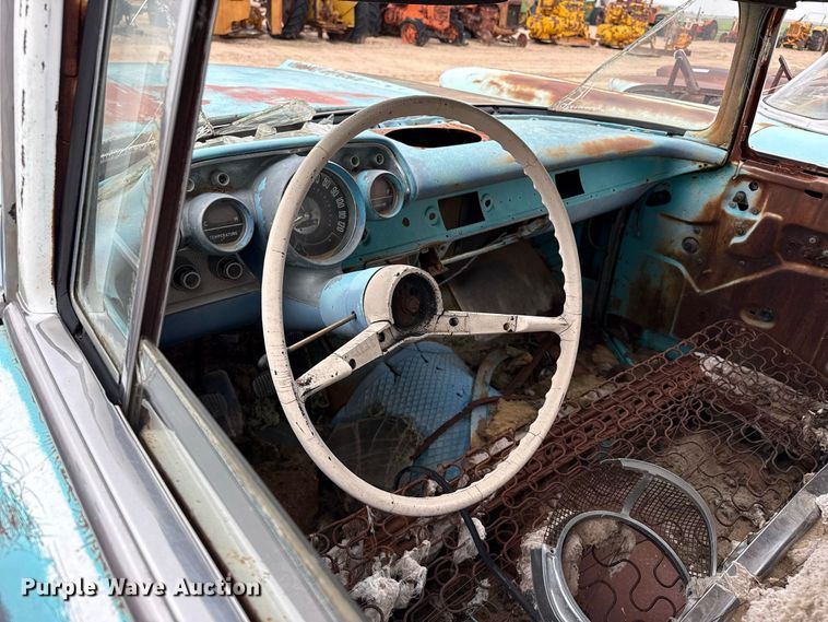 image for item EW4480 Chevrolet sedan