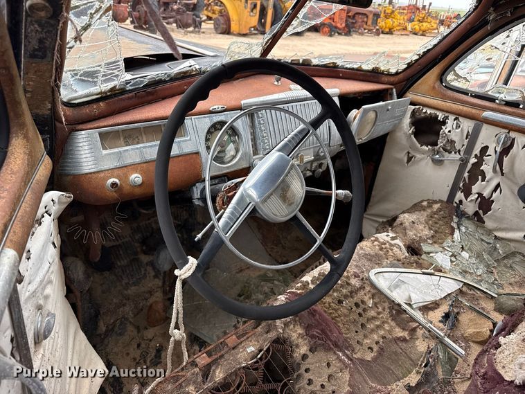 image for item EW4482 Dodge sedan