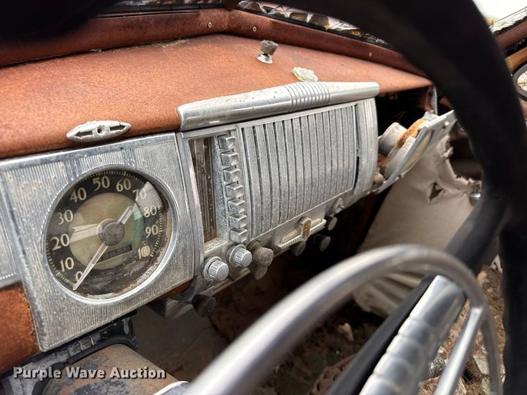 image for item EW4482 Dodge sedan