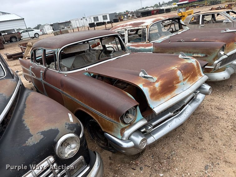 image for item EW4483 Chevrolet sedan