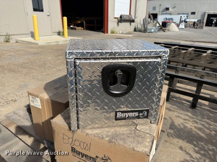 image for item EW5019 (4) Buyers toolboxes