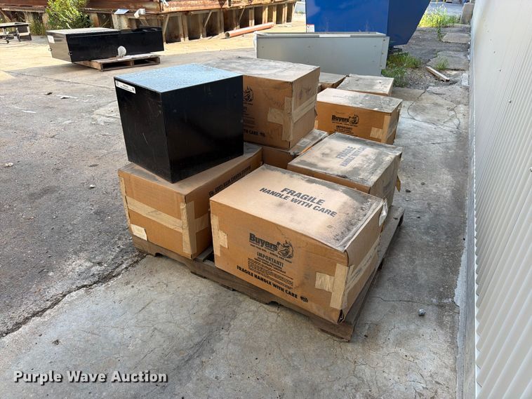 image for item EW5020 (6) Buyers toolboxes