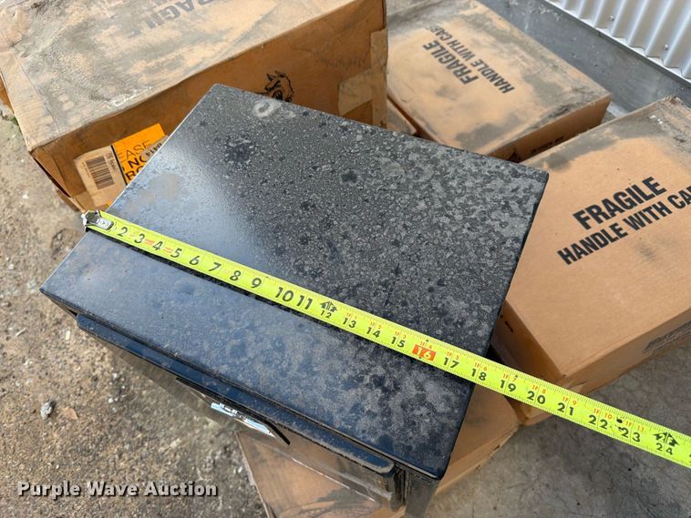image for item EW5020 (6) Buyers toolboxes